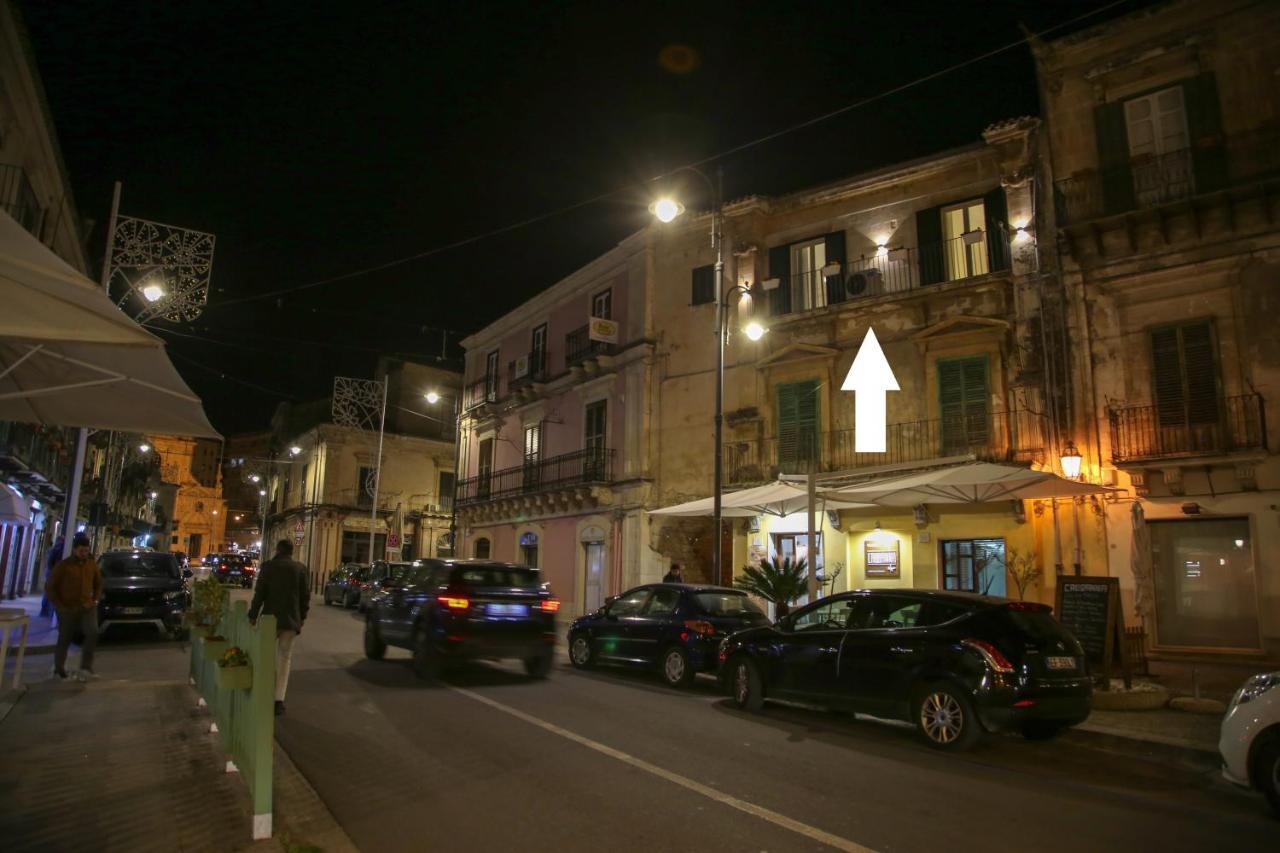 Casa Vacanza Da Dina Modica Buitenkant foto